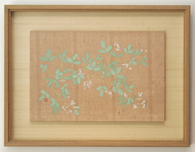 画寸 305 × 455 mm
額全寸 475 × 625 mm
楮紙桜染(吉岡太製作)、膠、墨、水干絵具、岩絵具